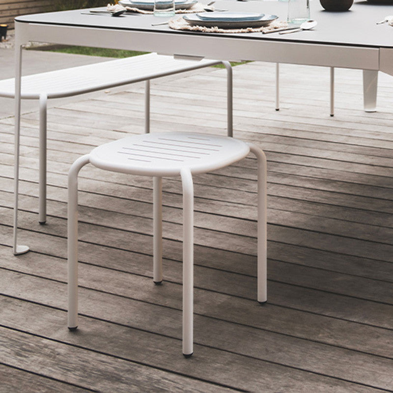 Hyphen in &amp; outdoor stool
